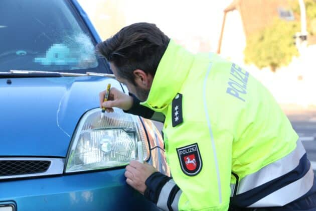 Schwerst verletzt: Fußgänger von Auto auf Hansastraße erfasst