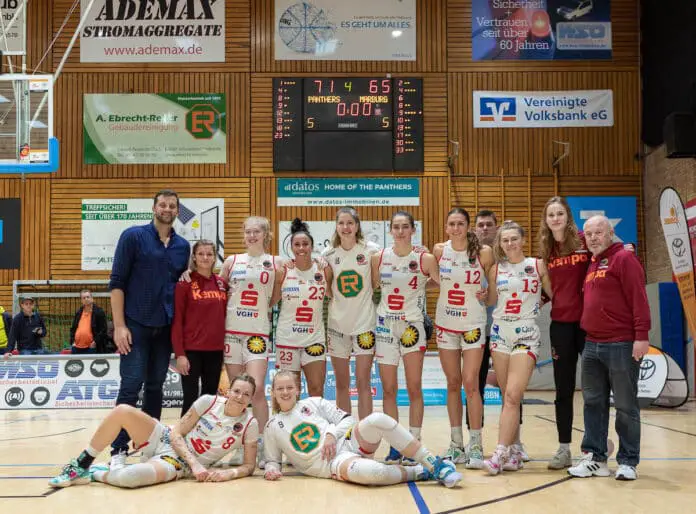 Teamfoto GiroLive-Panthers / Foto: Dieter Reinhard