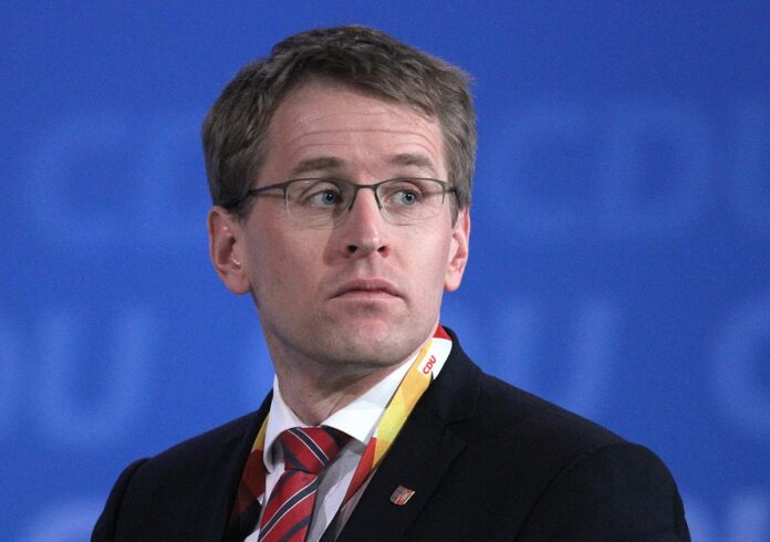 Günther will jetzt doch Debatte über unterirdische CO2-Speicherung