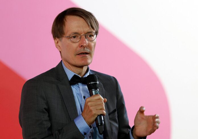 Gesundheitsminister empfiehlt ein Glas Wein am Tag