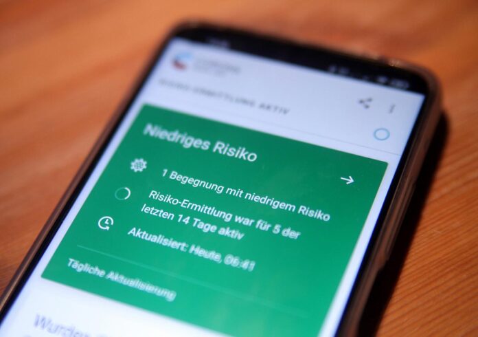 Nutzung der Corona-Warn-App sinkt auf unter 40 Prozent Nutzung der Corona-Warn-App sinkt auf unter 40 Prozent