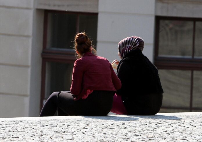 Deutsche Imame kritisieren Taliban wegen Uni-Verbot für Frauen