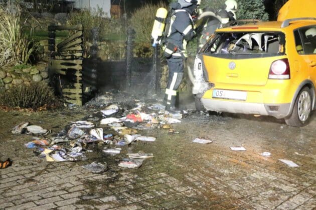 Mülltonne und PKW brennen in Belm