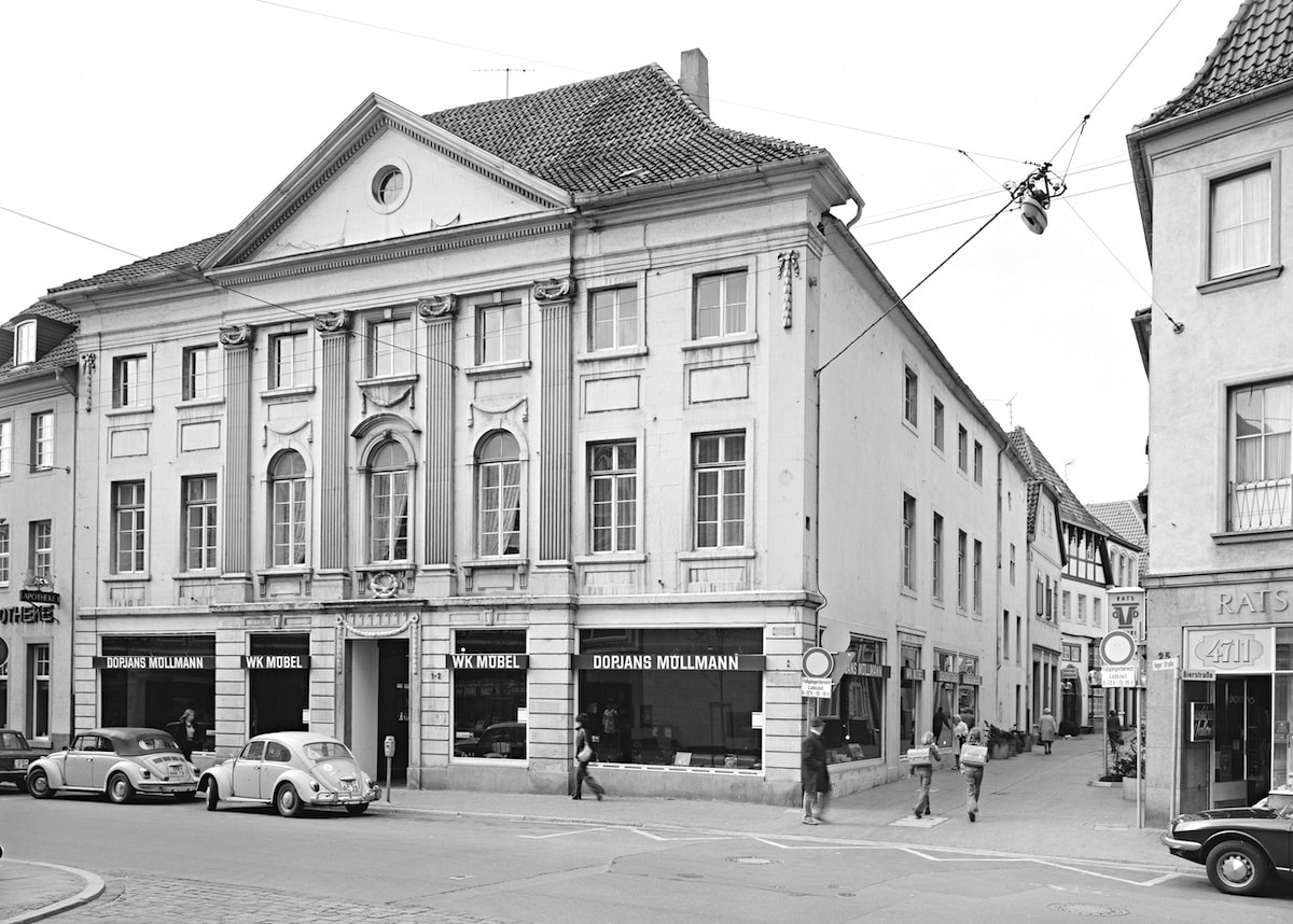 Möbelgeschäft Möllmann in der Krahnstraße um 1970 / Foto: Strenger