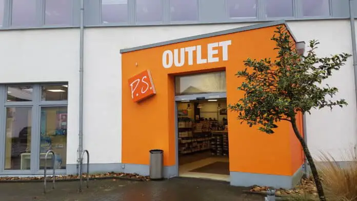 Pölking Schuhe Outlet in Osnabrück-Fledder / Foto: Rykov