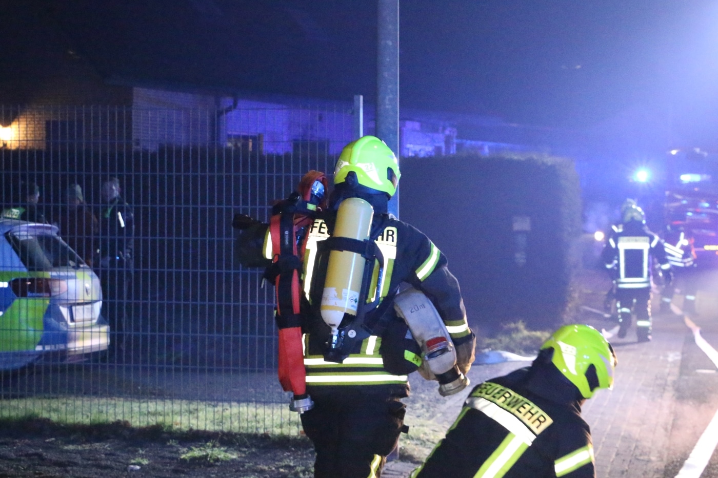 Rauch entdeckt, Feuerwehr sucht Brand in Hasbergen