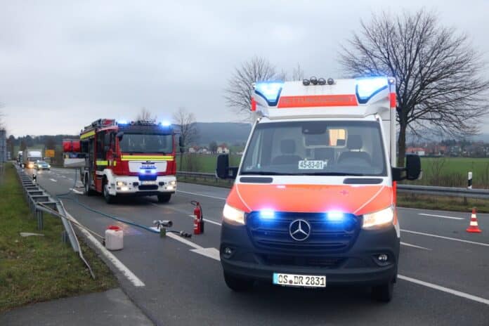 Rettungswagen und Feuerwehr