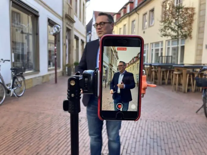 Tiemo Wölken in der Osnabrücker Innenstadt / Foto: Schulte