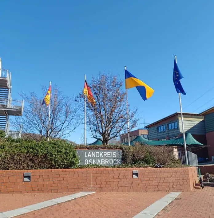 Vor dem Kreishaus im Landkreis Osnabrück