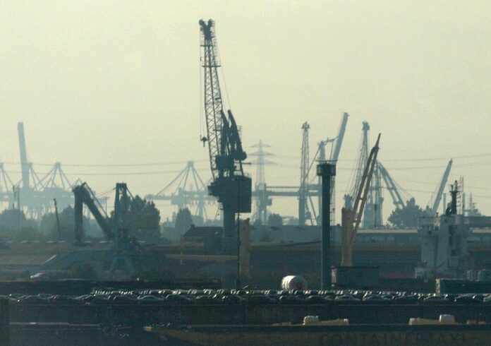 Habeck-Berater empfehlen anderen Fokus bei Industrie-Transformation