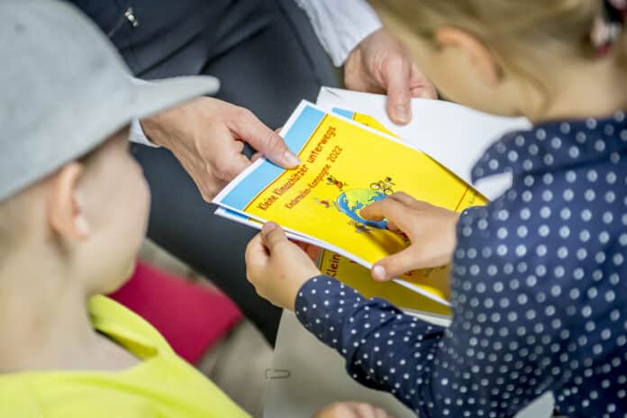 Die Kindermeilen-Kampagne findet auch 2023 in Landkreis und Stadt Osnabrück statt. Dann sammeln zahlreiche Mädchen und Jungen wieder „Grüne Meilen“. Foto: Landkreis Osnabrück/Aileen Rogge