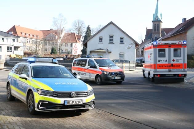 (Symbolbild) Rettungsdienst und Polizei im Einsatz / Foto: Westermann
