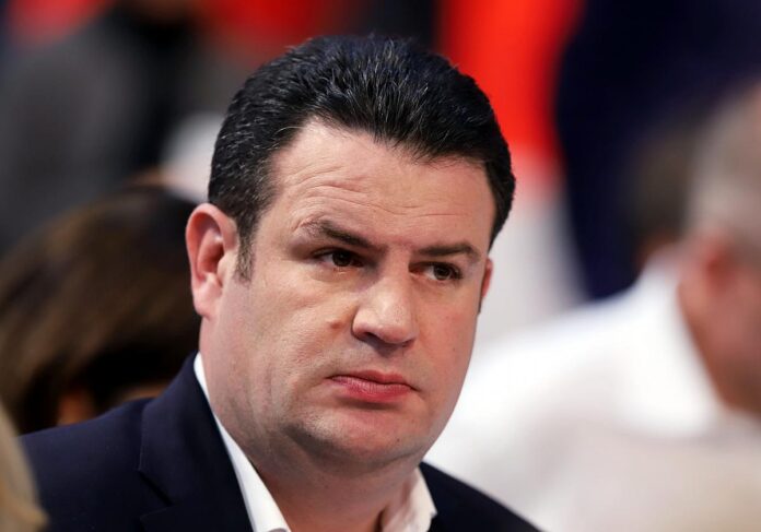 Arbeitsminister verteidigt Fachkräfte-Einwanderungsgesetz