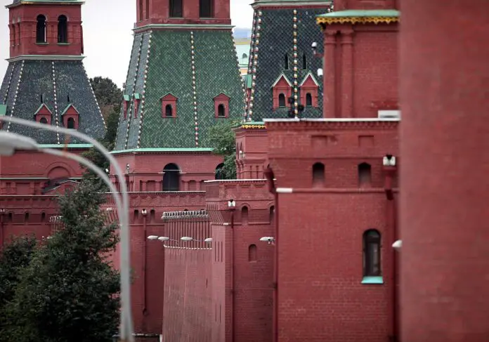 Putin empfängt Xi in Moskau Putin empfängt Xi in Moskau