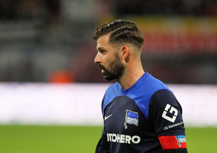 1. Bundesliga: Leverkusen schlägt Hertha deutlich