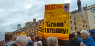 Anti 15 minute cities protest in Oxford.
