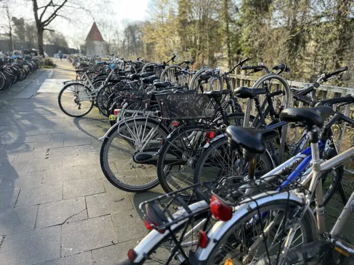 Abgestellte Fahrräder am Hasetor