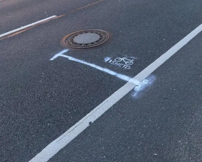 Markierungen auf dem Osnabrücker Wall / Foto: XR Markierungen auf dem Osnabrücker Wall / Foto: XR