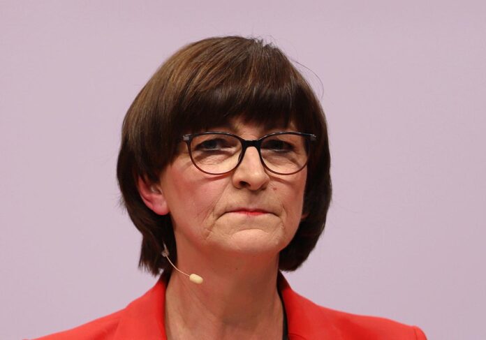 Esken pocht auf sozialverträgliche Gestaltung von Klimaschutz