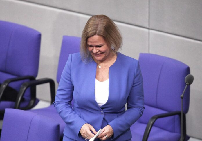 Faeser kritisiert Dominanz von Männern in Sportverbänden Faeser kritisiert Dominanz von Männern in Sportverbänden