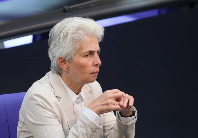 Bericht: FDP schickt Strack-Zimmermann nach Brüssel