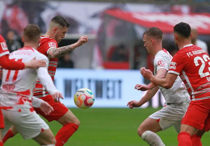 1. Bundesliga: Leipzig gewinnt gegen Augsburg