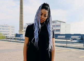 Engagiert und talentiert: Musikerin Diana Ezerex / Foto: Judith Ezerex