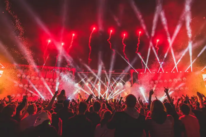 Tante Mia tanzt / Foto: plus2event GmbH