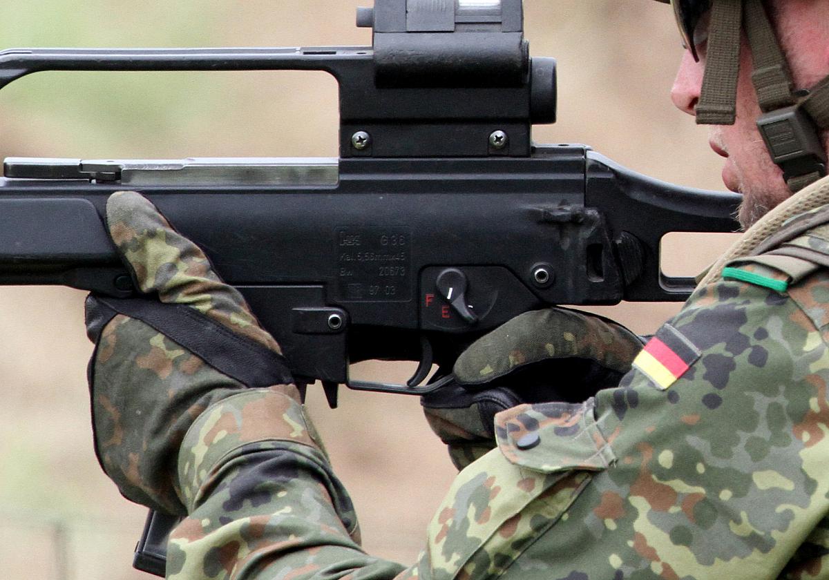 Union will Verteidigungsetaterhöhung um jährlich 10 Milliarden