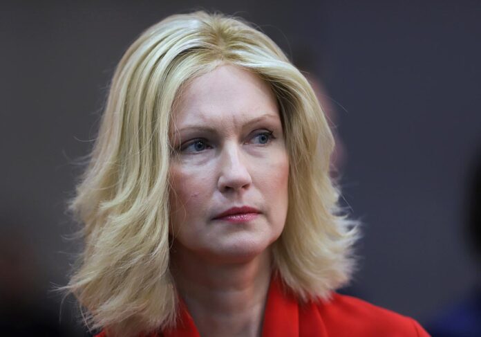 Schwesig droht mit Stiftungs-Auflösung zu scheitern