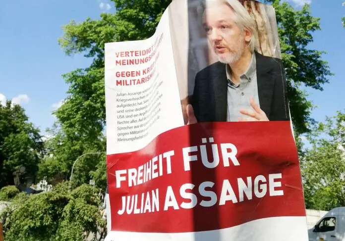 Stella Assange will mehr Unterstützung von Bundesregierung