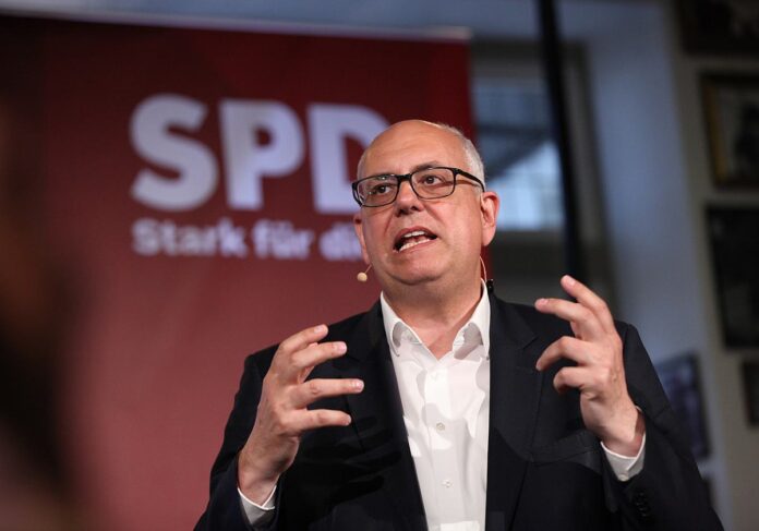 SPD in Bremen vorn - Bovenschulte hat mehrere Machtoptionen