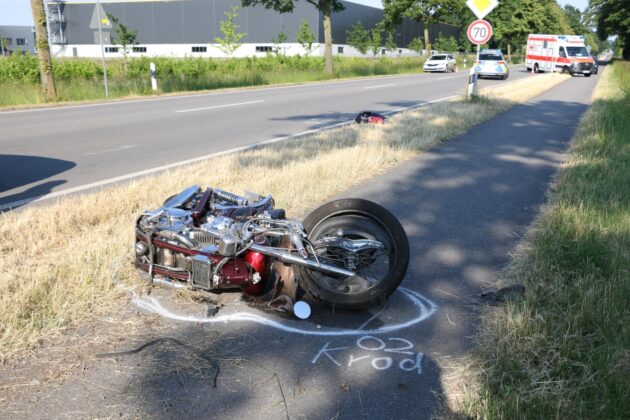 Tödlicher Unfall: PKW kollidiert mit zwei Motorrädern in Bramsche