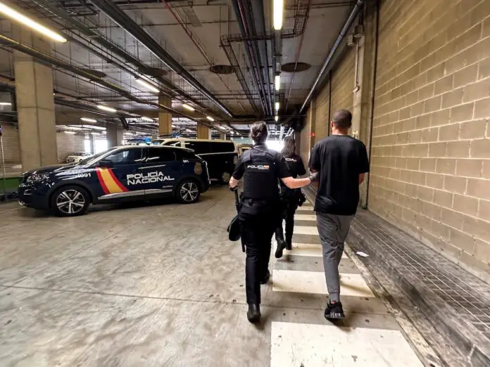 In Zusammenarbeit mit den spanischen Behörden gelang die Festnahme des mutmaßlichen Geldautomaten-Sprengers in einem Vorort von Barcelona. / Foto: Polizei Osnabrück In Zusammenarbeit mit den spanischen Behörden gelang die Festnahme des mutmaßlichen Geldautomaten-Sprengers in einem Vorort von Barcelona. / Foto: Polizei Osnabrück