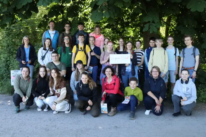 Die Vorbereitungen für die Friedenswandertour laufen. / Foto: Gymnasium „In der Wüste“