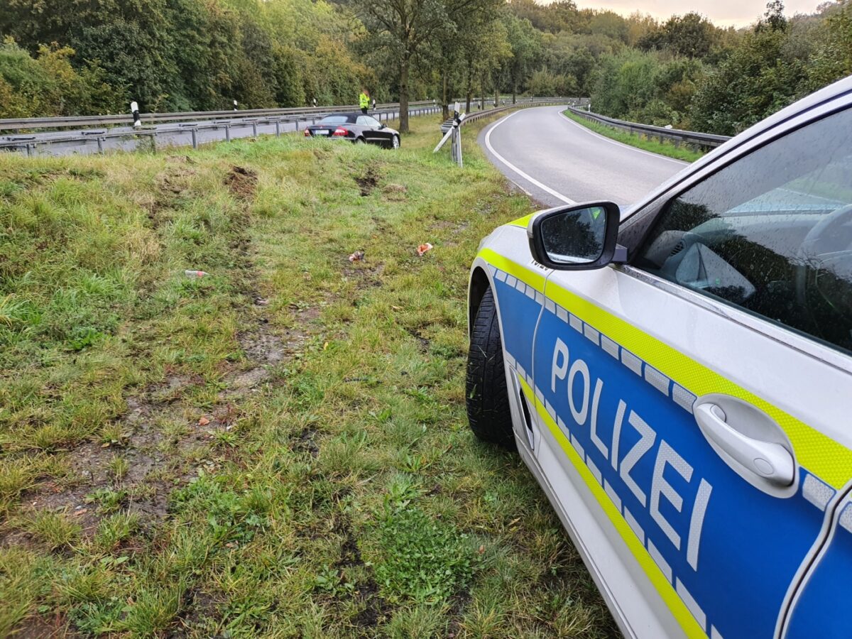 Nach Unfall: Polizei findet verlassenen PKW im Autobahnkreuz Osnabrück-Süd