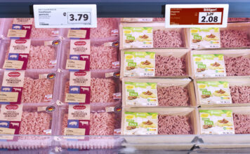 Gleichberechtigung auf dem Teller: Lidl in Deutschland gleicht die Preise für vegane Artikel der Eigenmarke Vemondo an. / Foto: Lidl