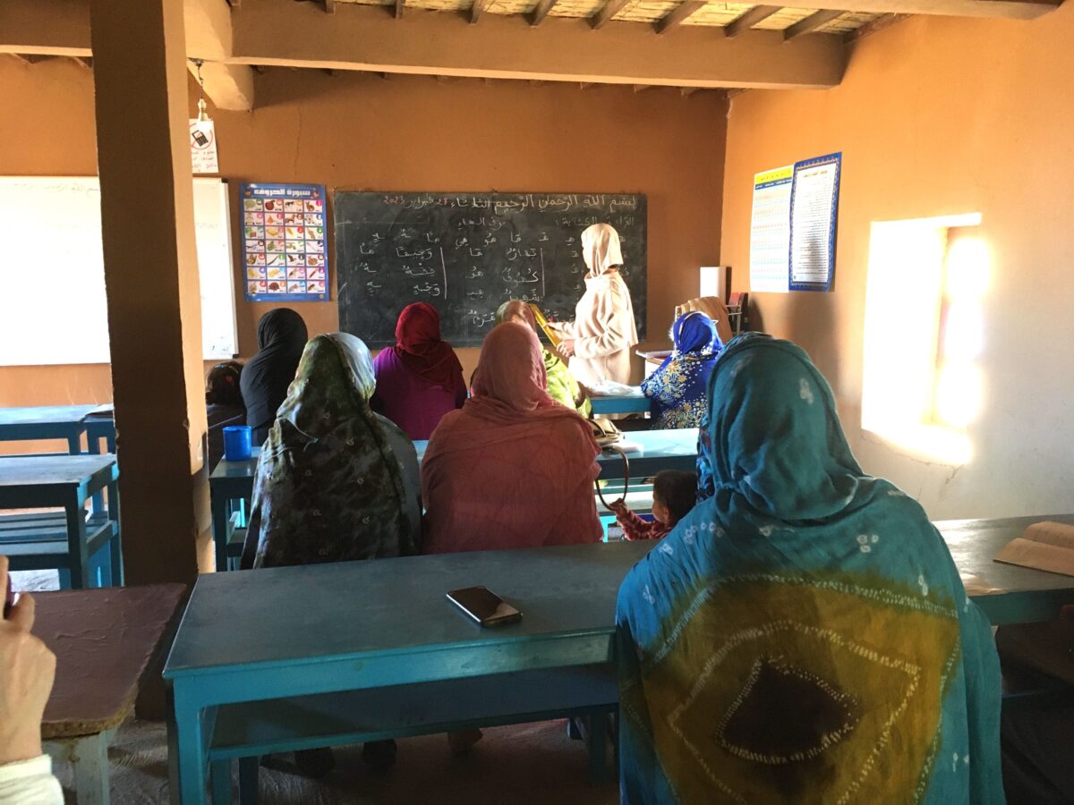 Unterricht in Marokko / Foto: Wüste begrünen