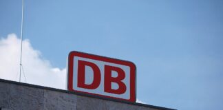 Schild Deutsche Bahn (DB)