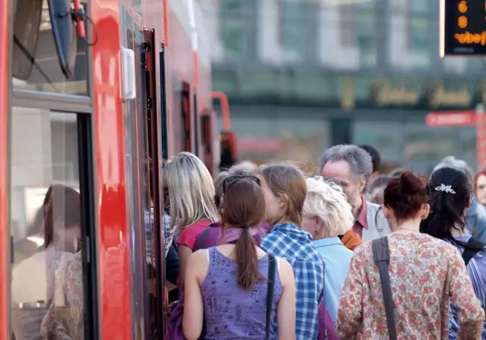 dts_image_5404_jhtrkreeeg_315_1200_840.jpg ÖPNV