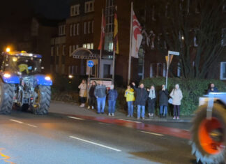 Zustimmung vor der Osnabrücker SPD-Geschäftsstelle für LKW-Protest