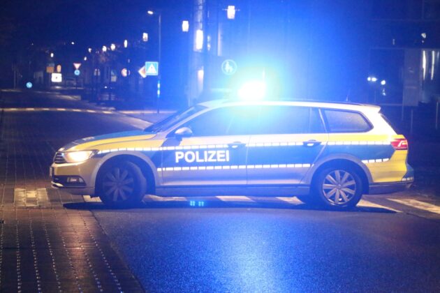 Geldautomat in Wallenhorst gesprengt, Polizei fahndet nach Tätern