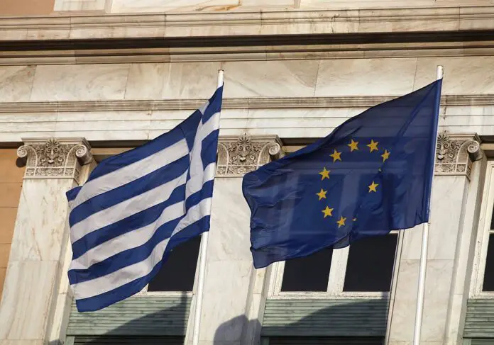 dts_image_17433_osebqbopgm_315_1200_840.jpg Flagge von Griechenland und der EU