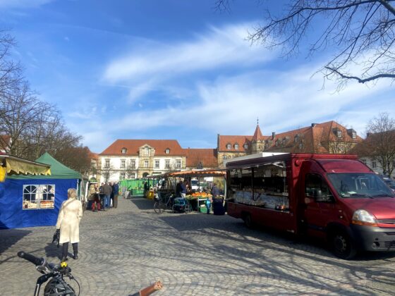 Frische und regionale Produkte: Hier findet in Osnabrück der Wochenmarkt statt