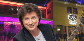 Olaf der Flipper kommt ins Alando Palais