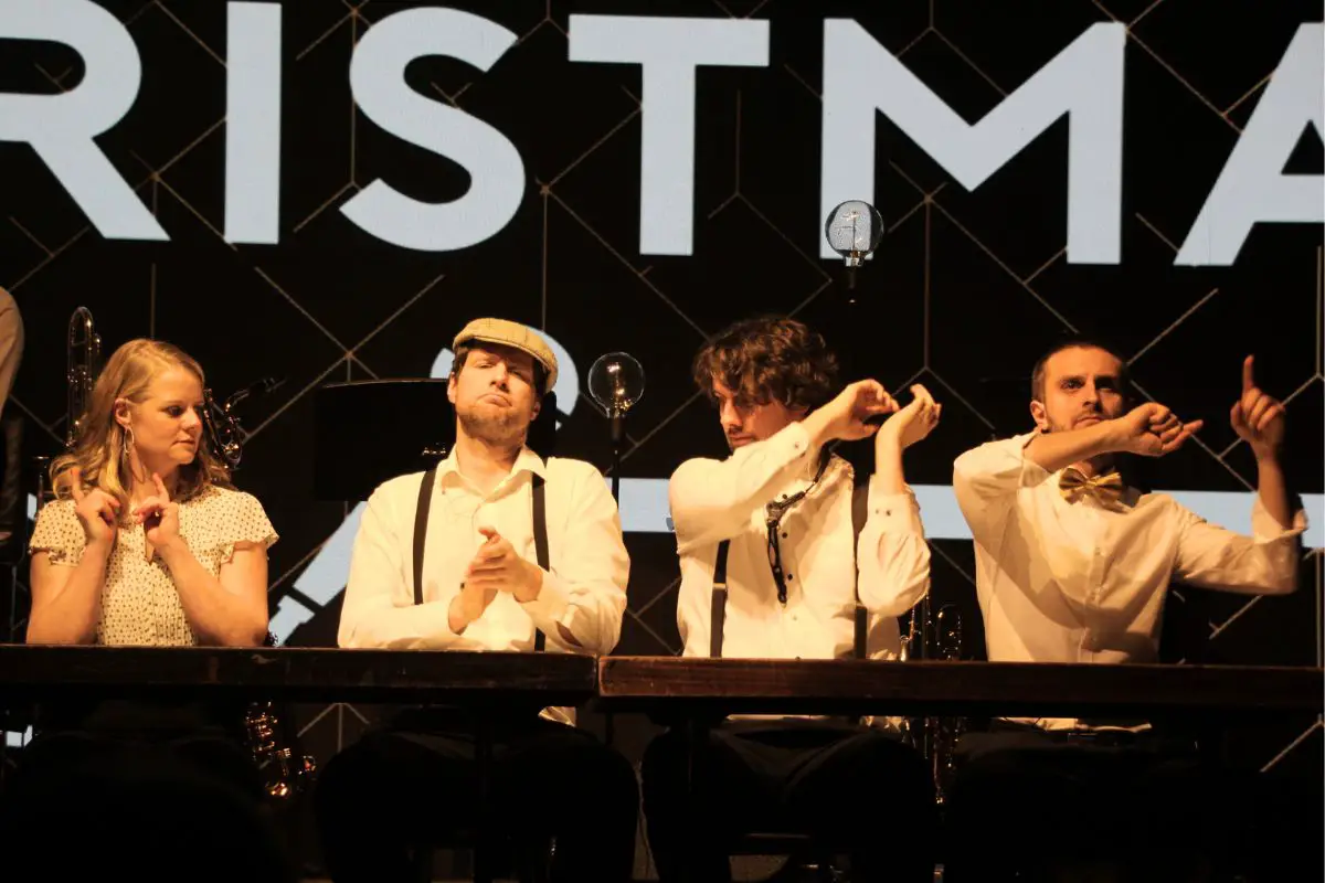 Swingin' Christmas im Alando Ballhaus