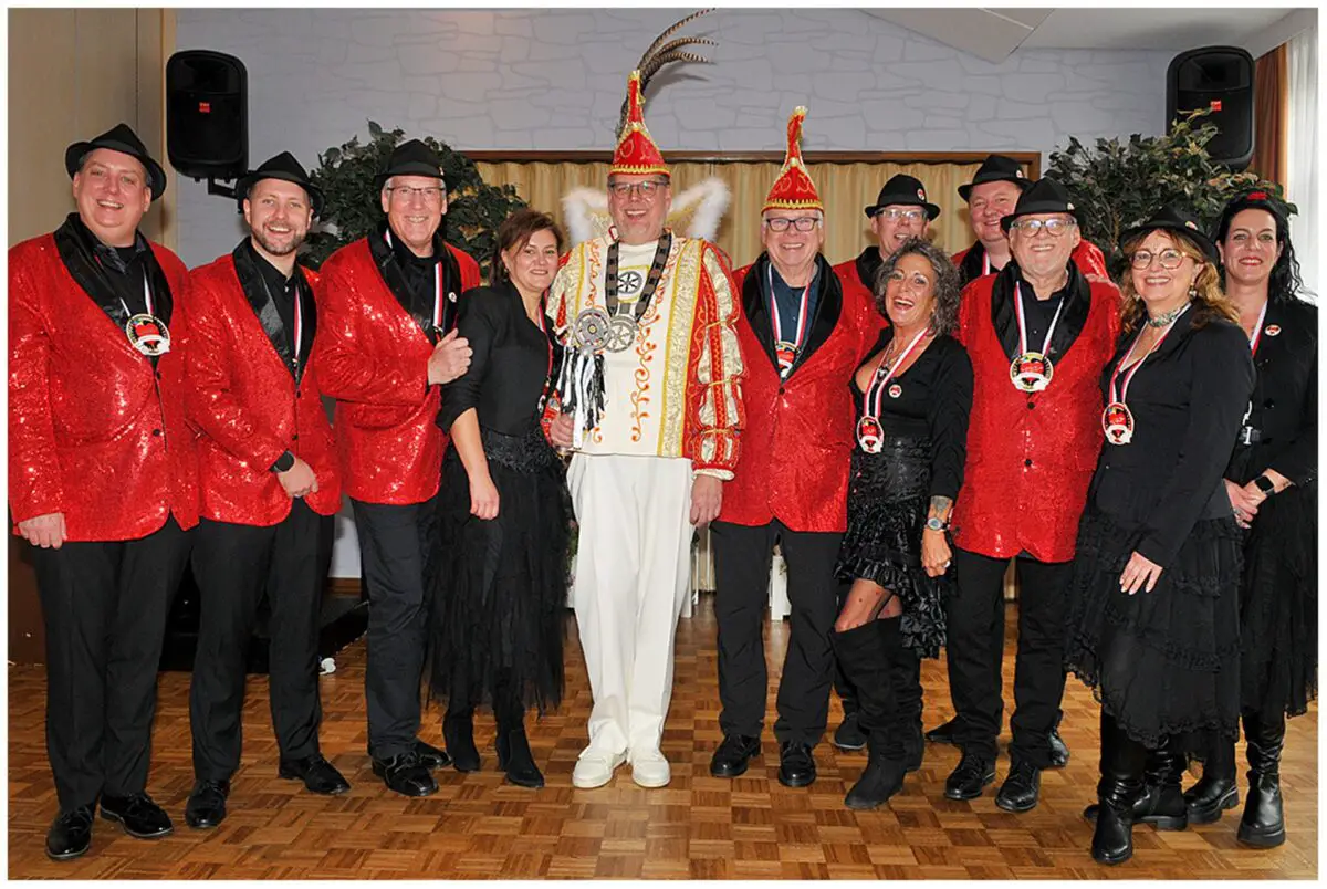 Karnevalsbeginn 2025 / Foto: Michael Rateike