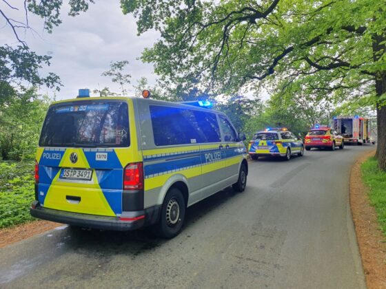 Zusammenstöße zwischen Rennradfahrern und PKW in Sutthausen