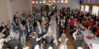 Karnevalsbeginn 2025 / Foto: Michael Rateike