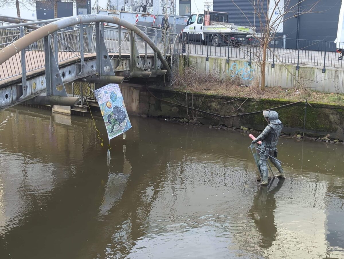 Aktion "Der kriegsgeile Boris" in Osnabrück. / Foto: rausmetall